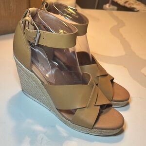 Treasure & Bond Tan Wedge Sandals